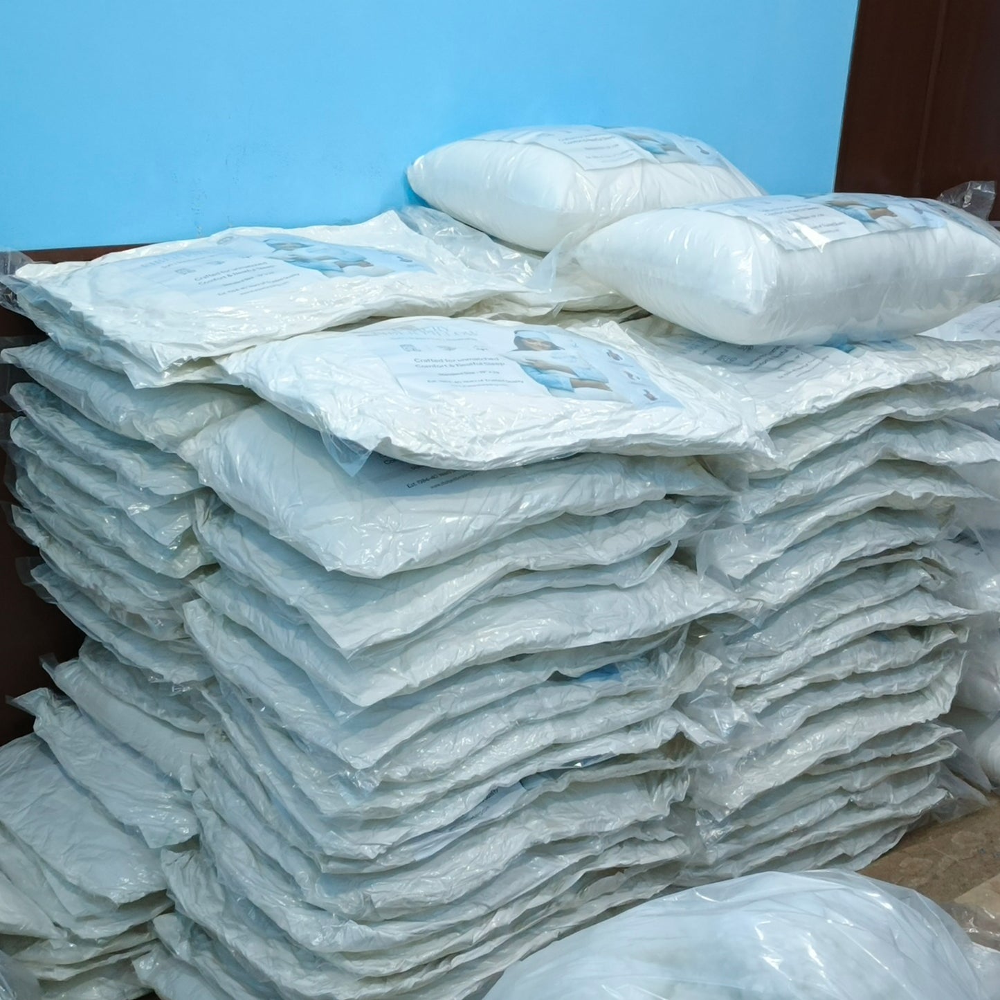 SHAHJEE SLEEPWELL FIBER PILLOW